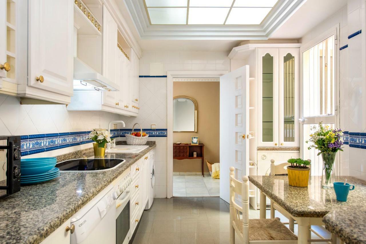 Hsh Suites Magdalena Sevilla Buitenkant foto